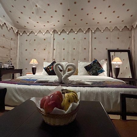 Sunny Desert Camp Kuri Ngoại thất bức ảnh