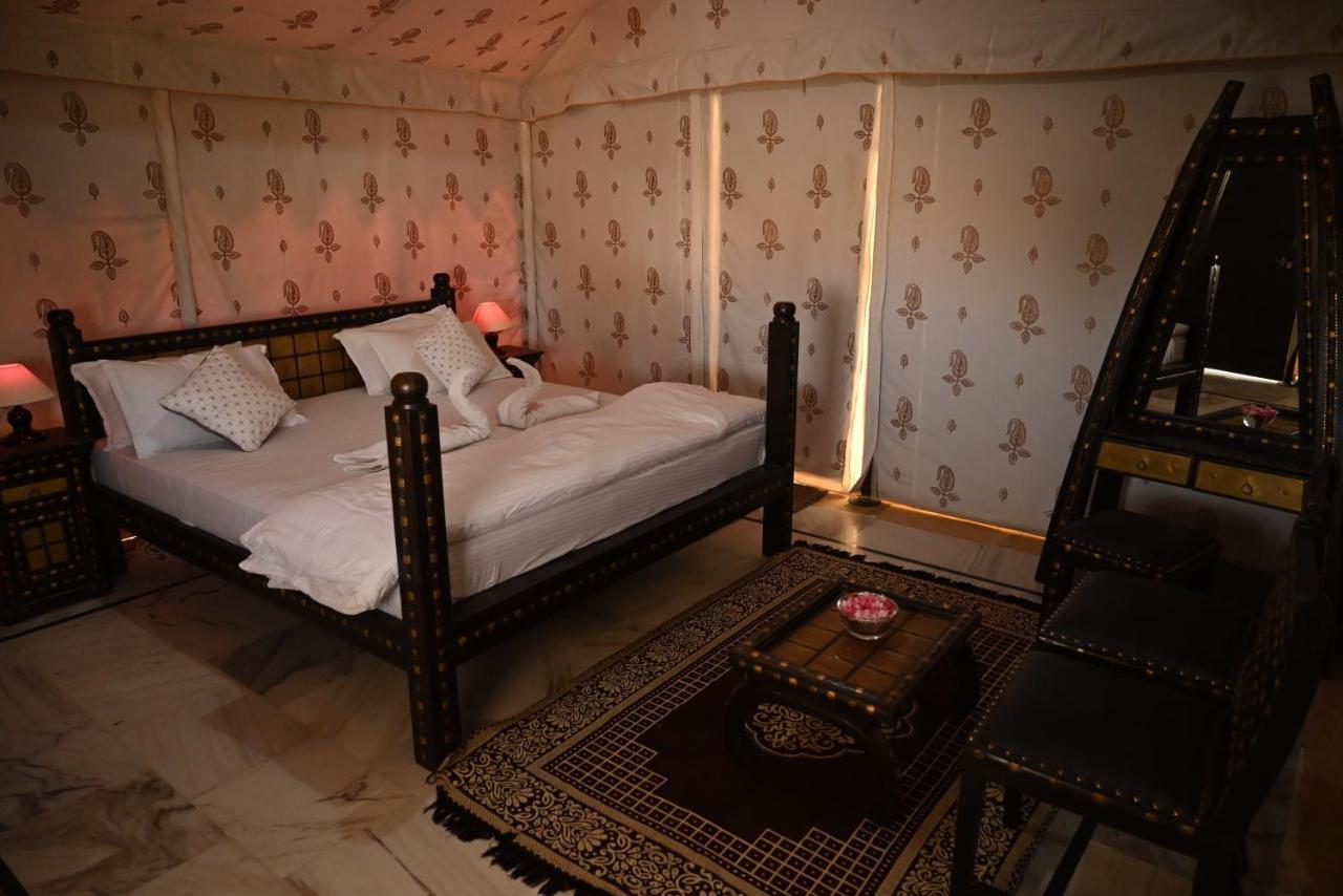 Sunny Desert Camp Kuri Ngoại thất bức ảnh
