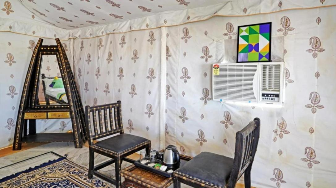 Sunny Desert Camp Kuri Ngoại thất bức ảnh
