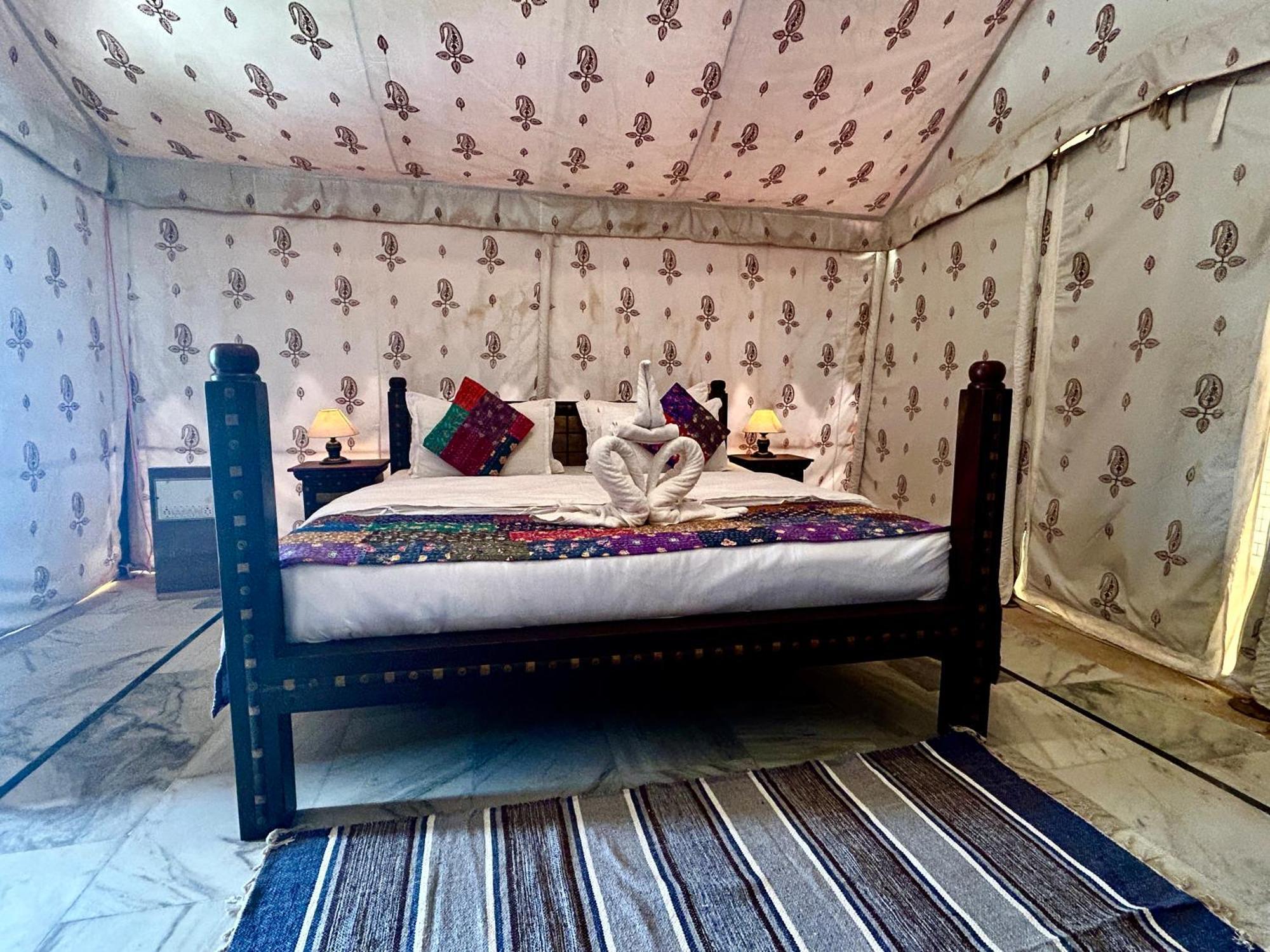 Sunny Desert Camp Kuri Ngoại thất bức ảnh